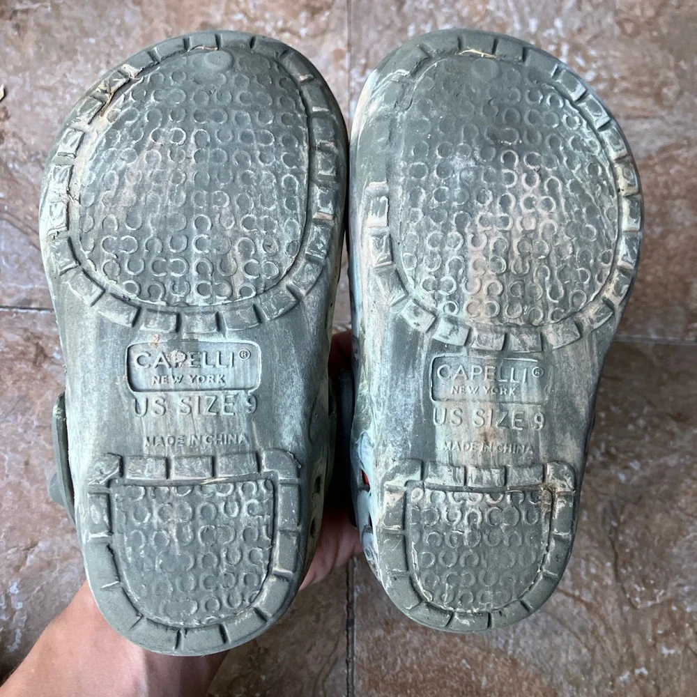 alligator croc style kids shoes